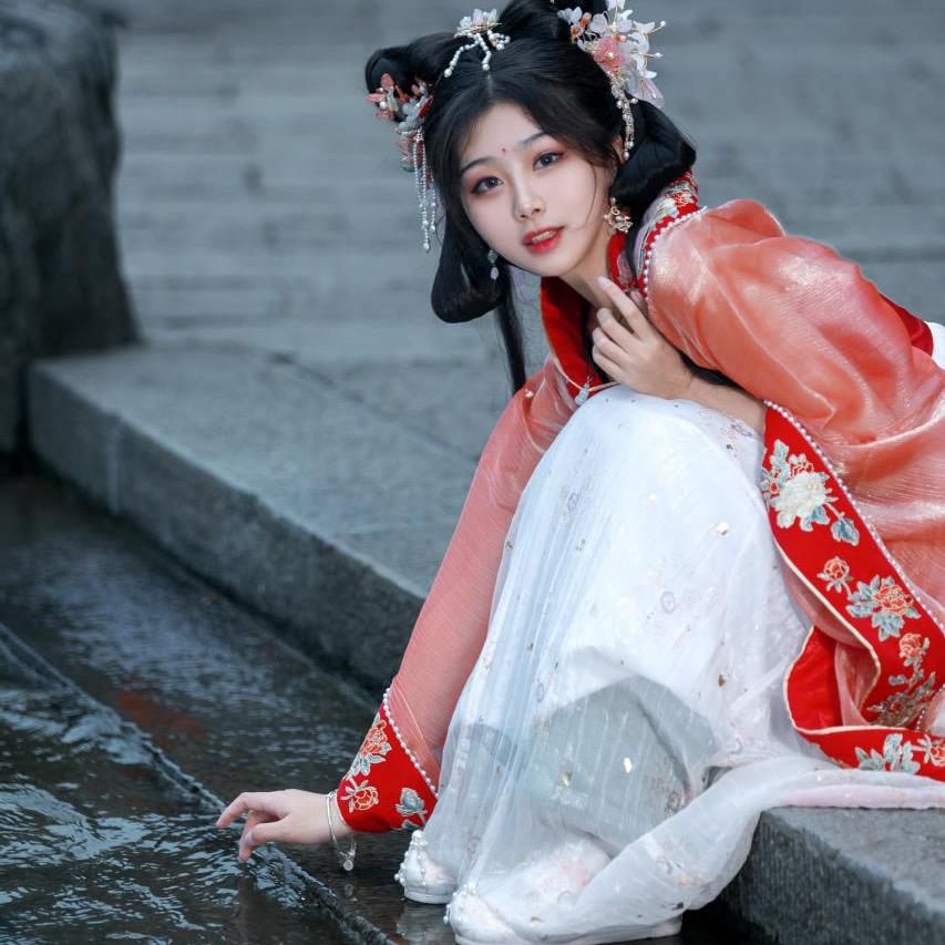 景稚稚