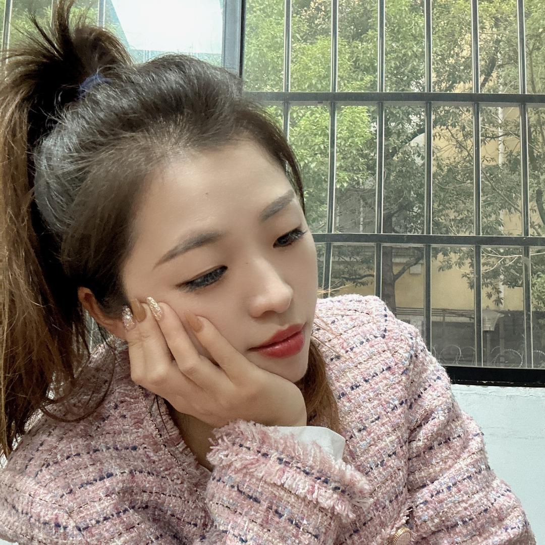 二姐（与君享茶室、棋牌室）