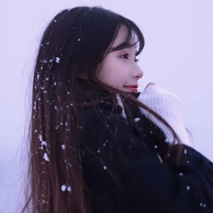 蓝桉已遇释槐鸟