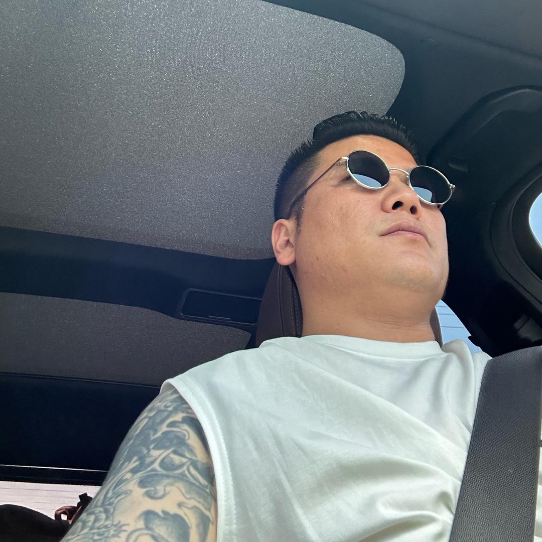 亿佳顺服装辅料