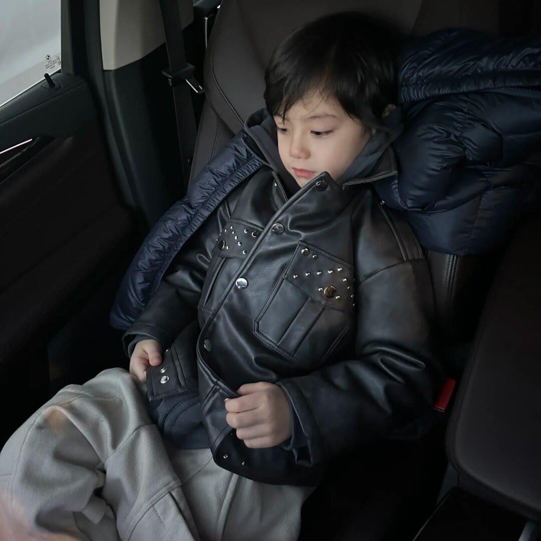 边伯贤 ㅤㅤㅤㅤㅤㅤㅤㅤ
