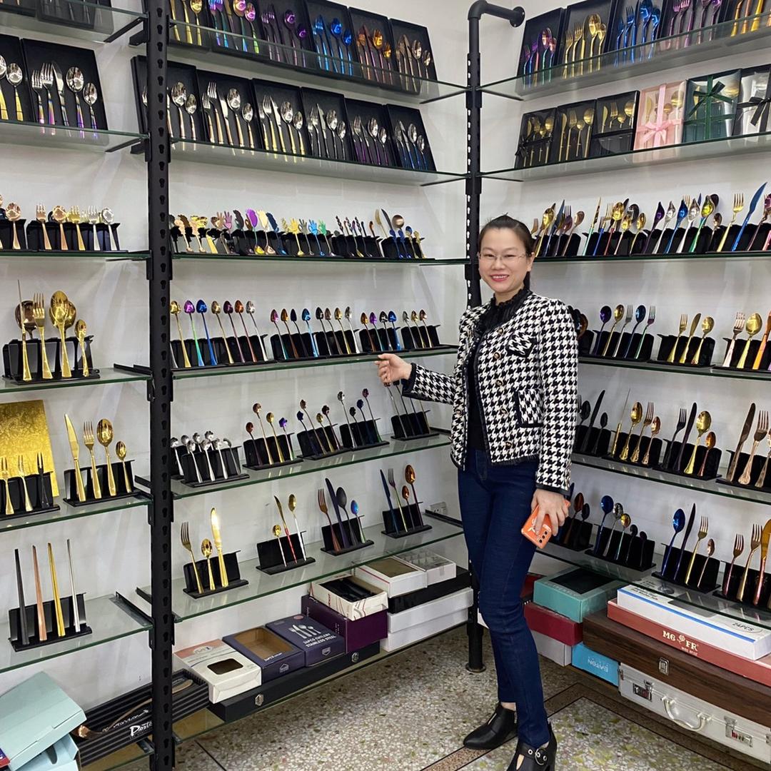 比达餐厨具