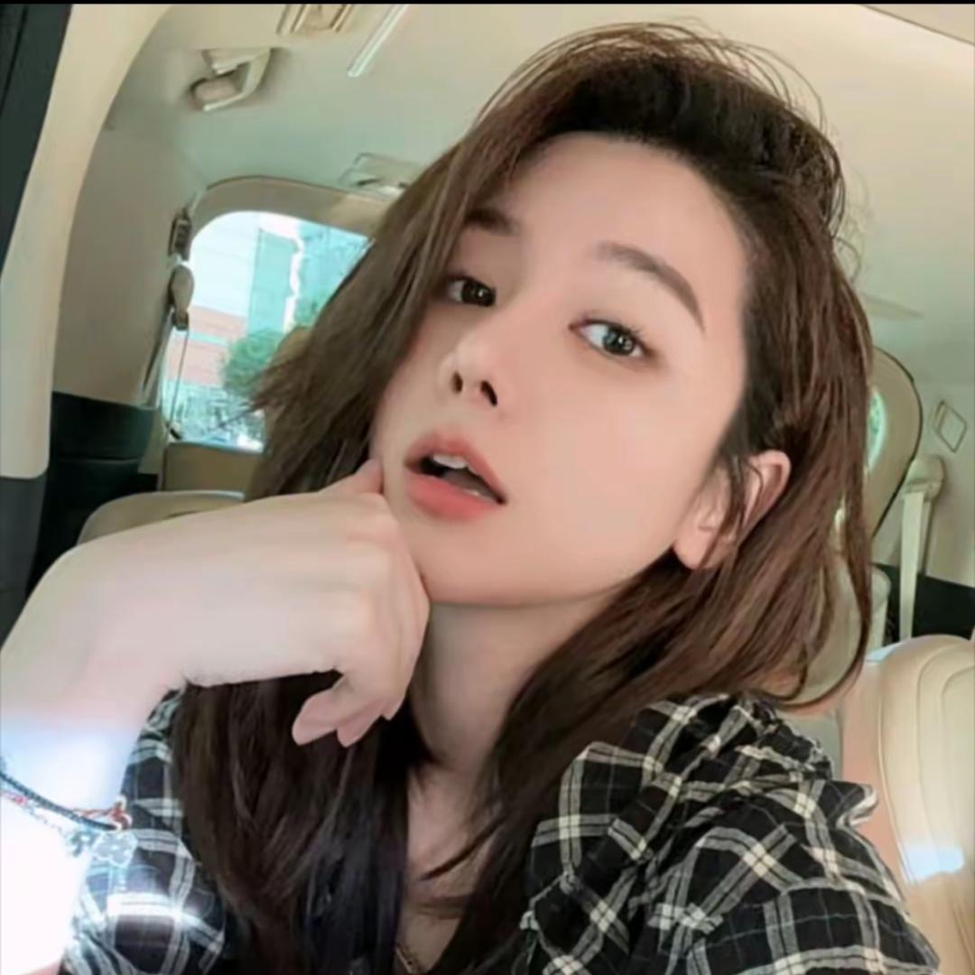 月月不吃鱼穿搭分享