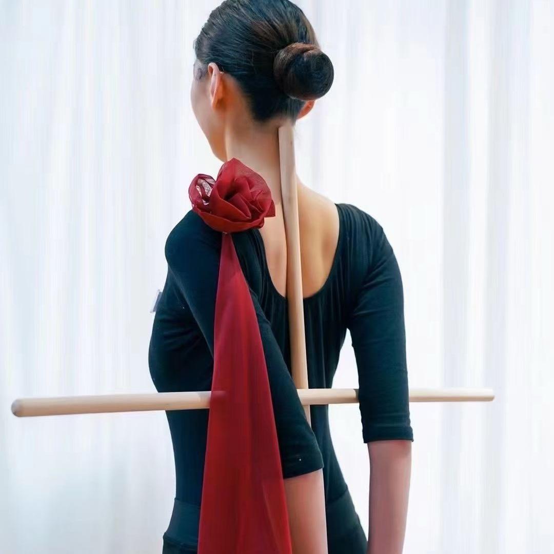 胡贝儿形体礼仪陈老师