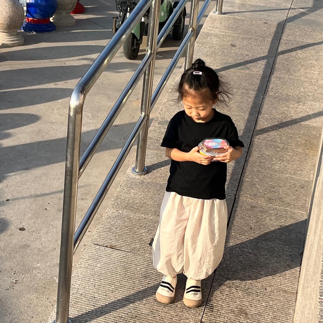 昕妈在这儿