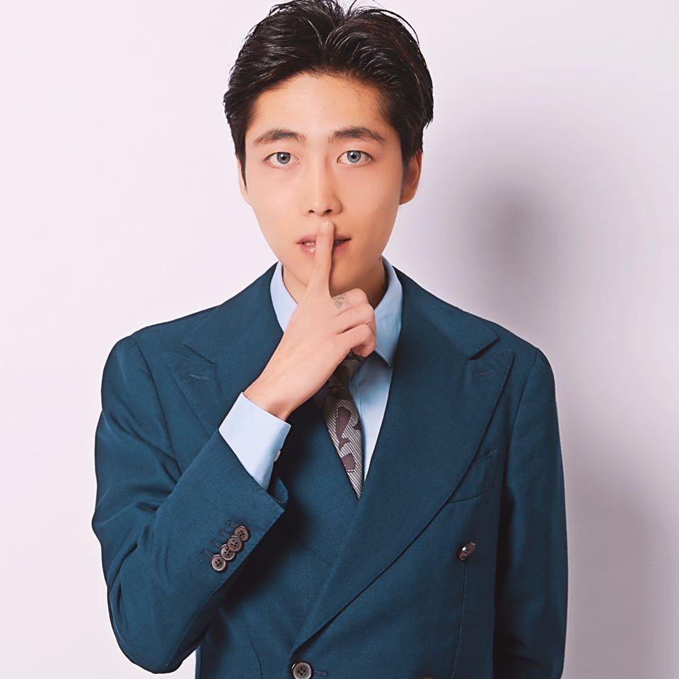 魔歌专业染发盖文