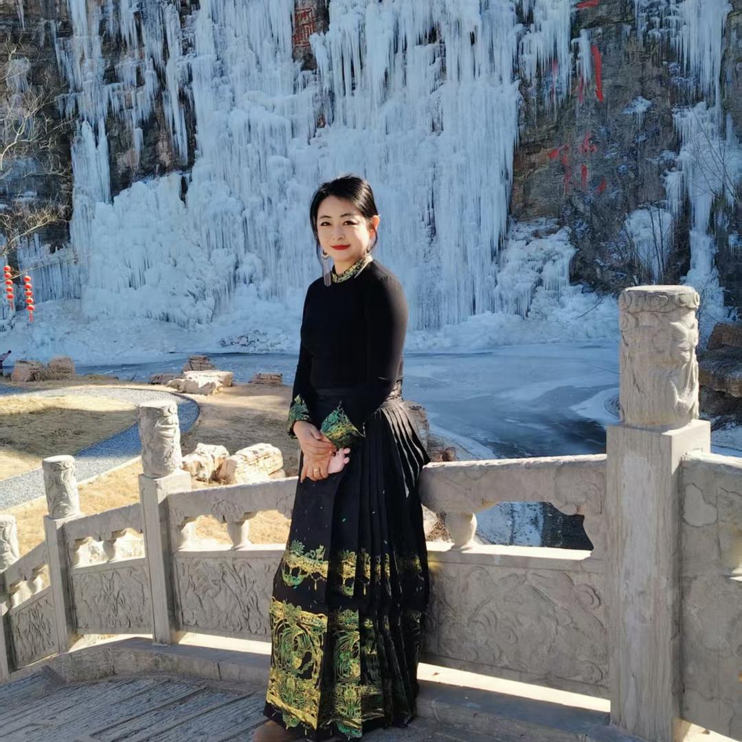 李小四