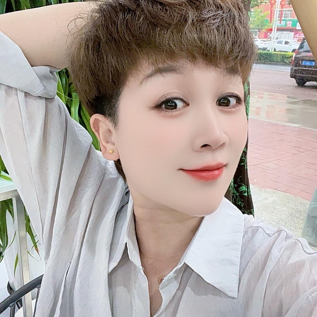 阜城娜衣女装～大娜