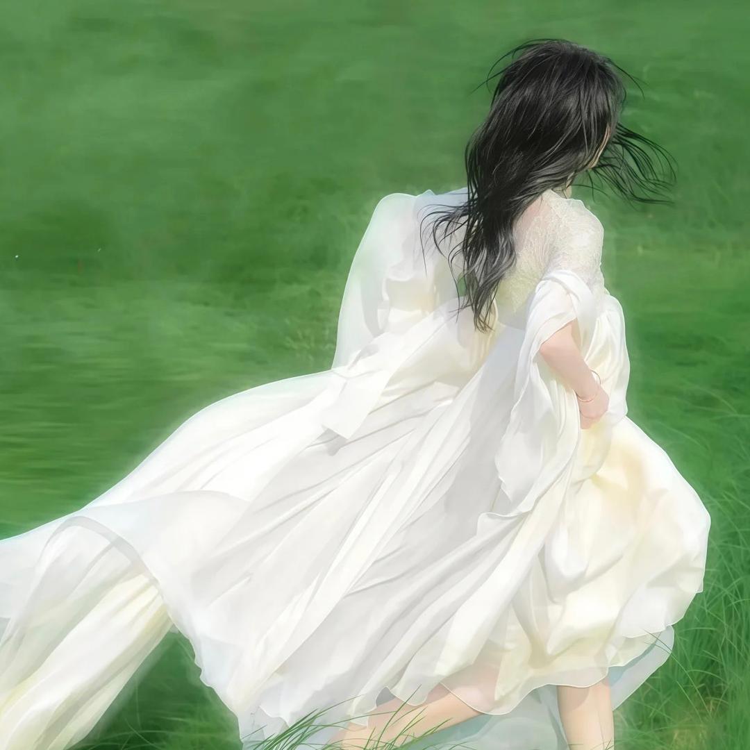 伍 米 依～🌸