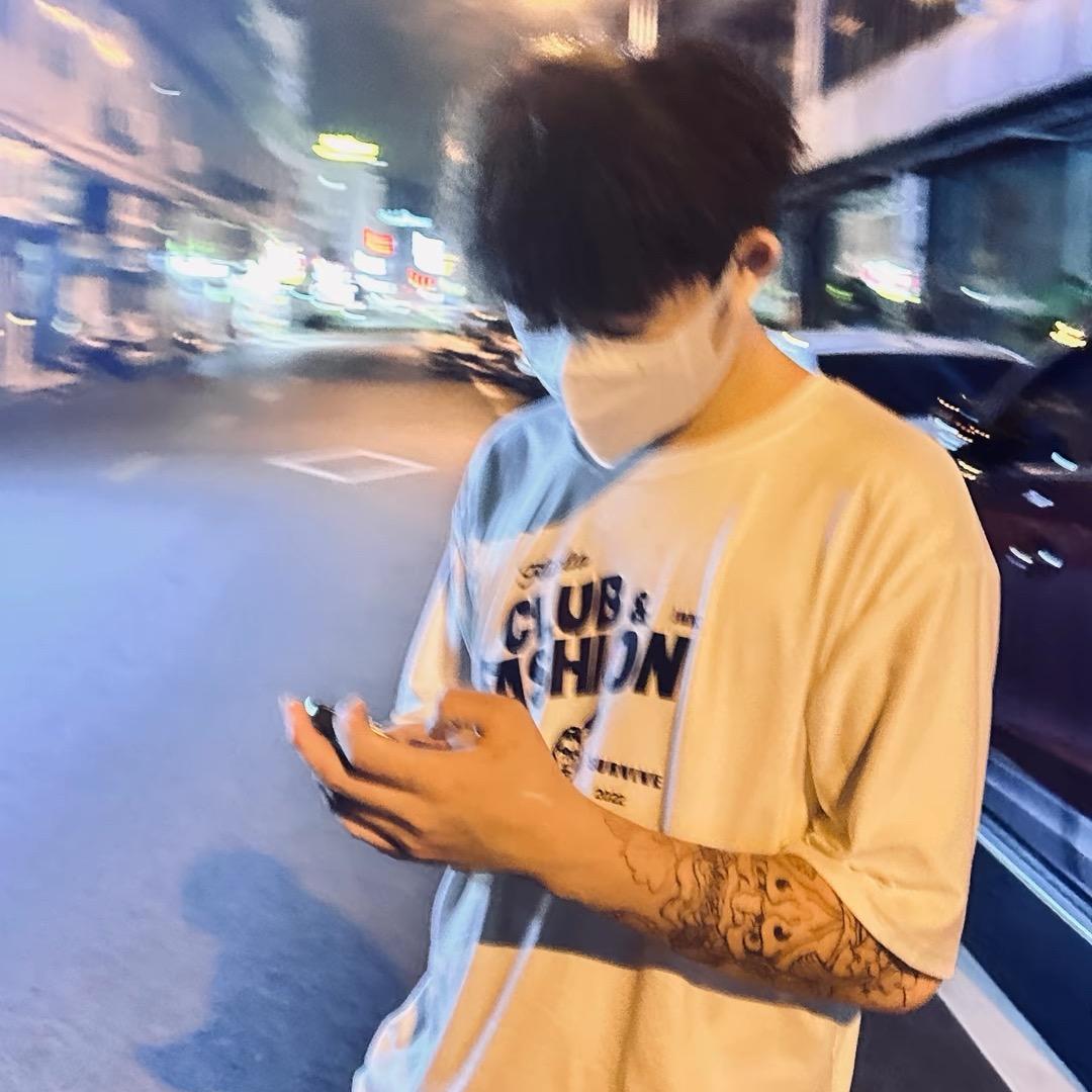 隔壁老黄