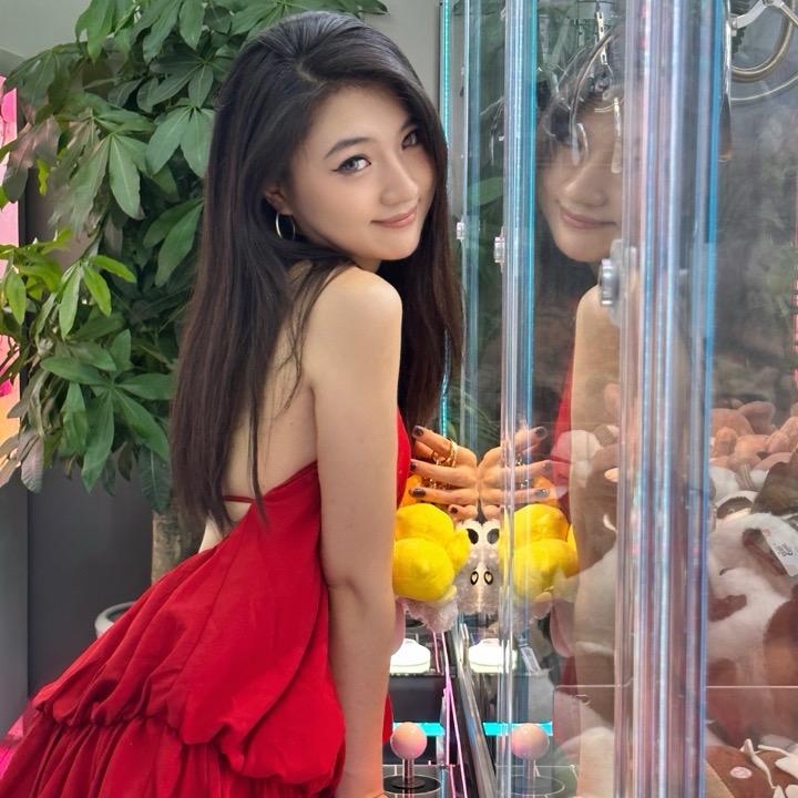 富贵的美女