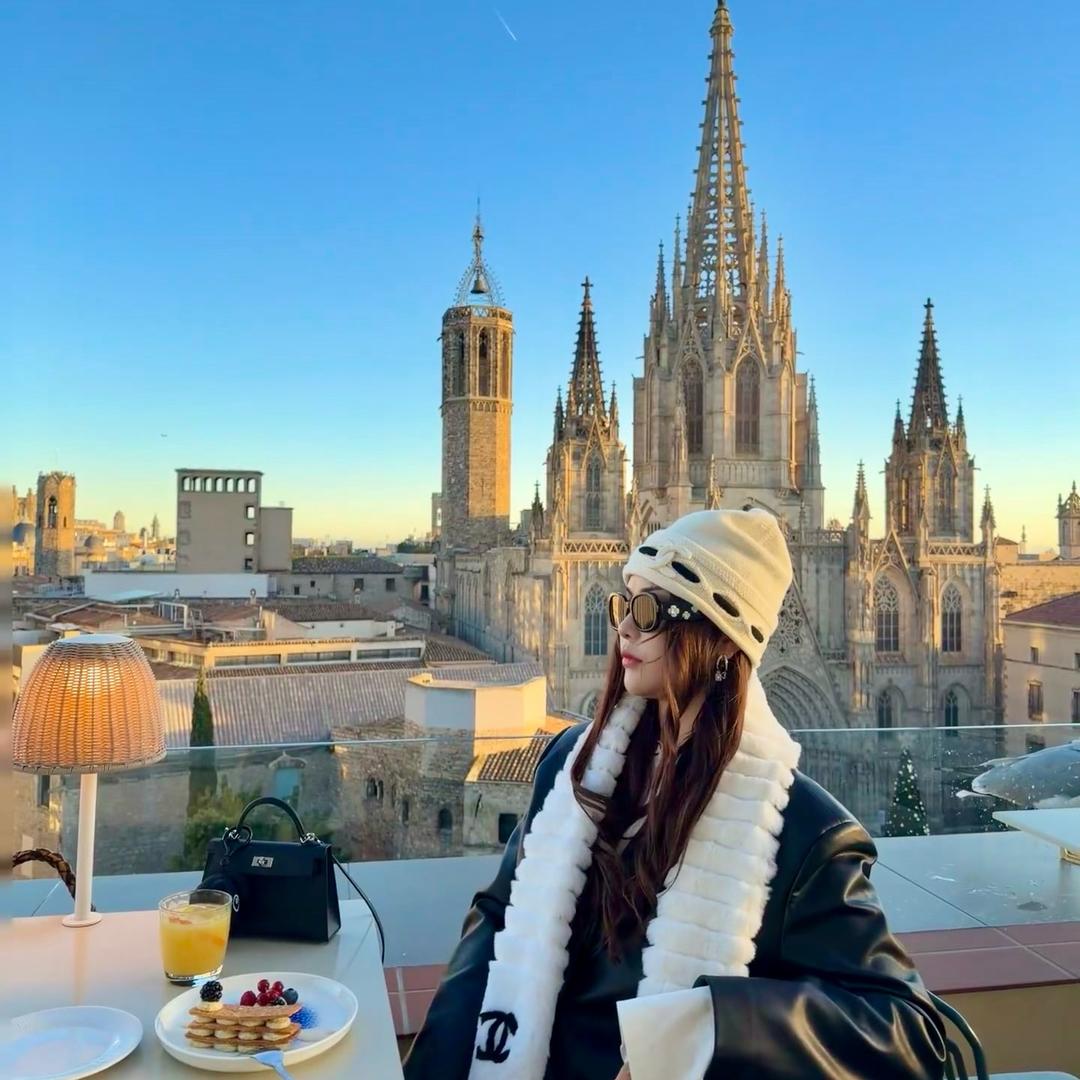 ◔̯◔草莓挞挞🍓