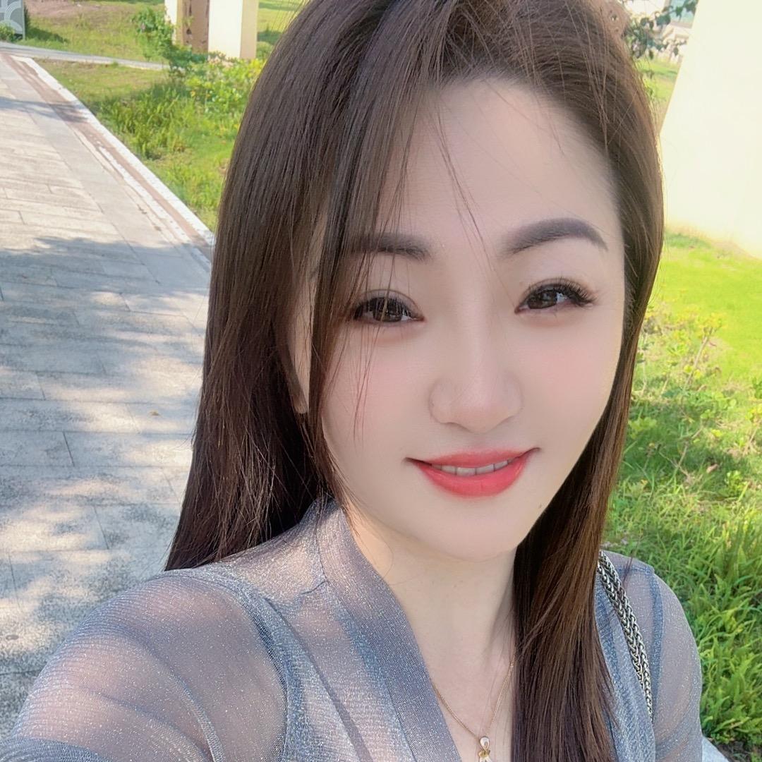 英子（单亲妈妈）