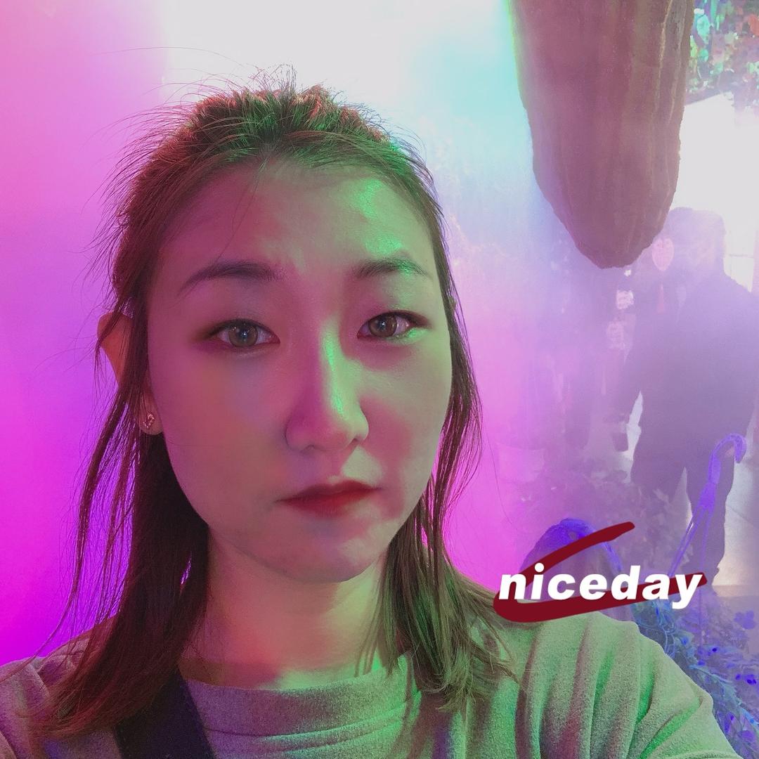 焱焱小姐姐