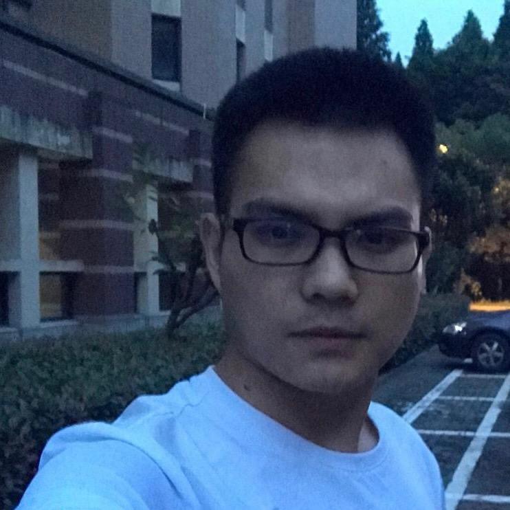 高校朱翔宇