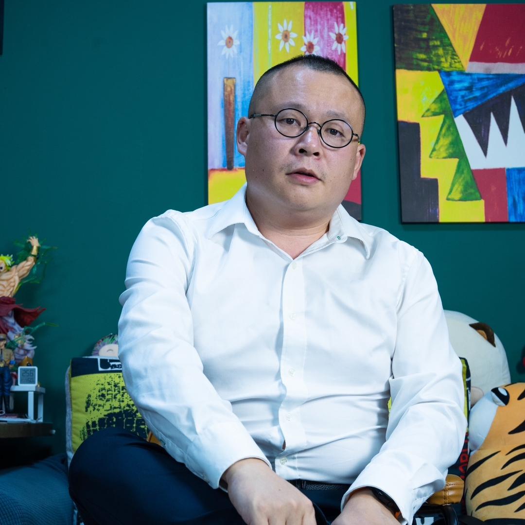 穿靴子的怡亲王