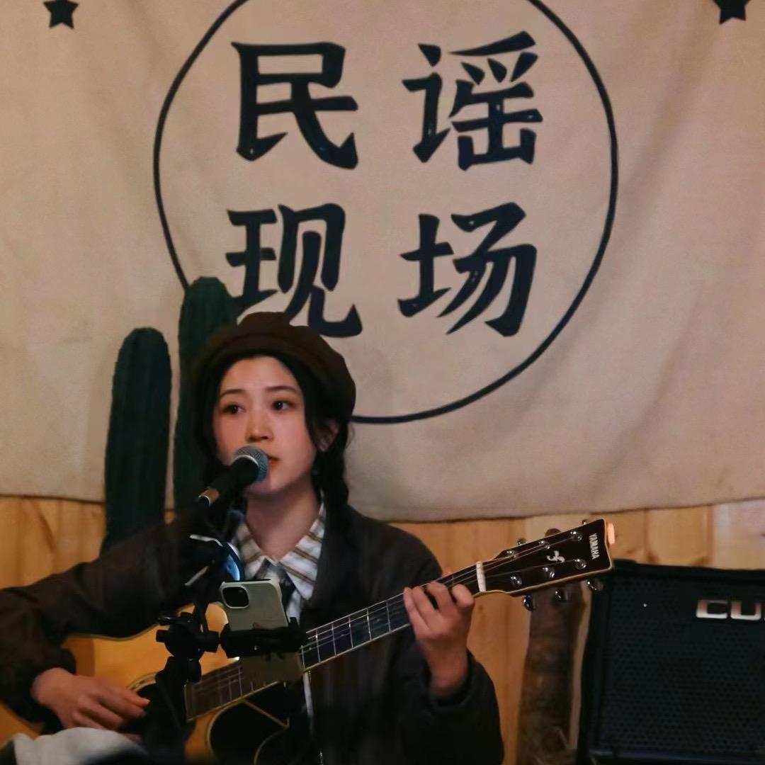 是小梁耶