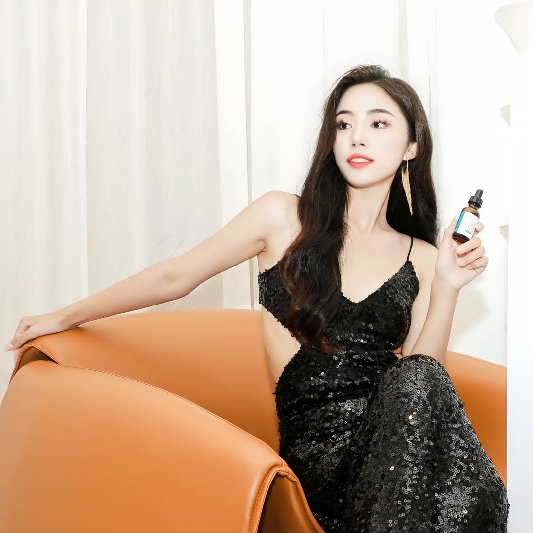 韩韩是个主持人