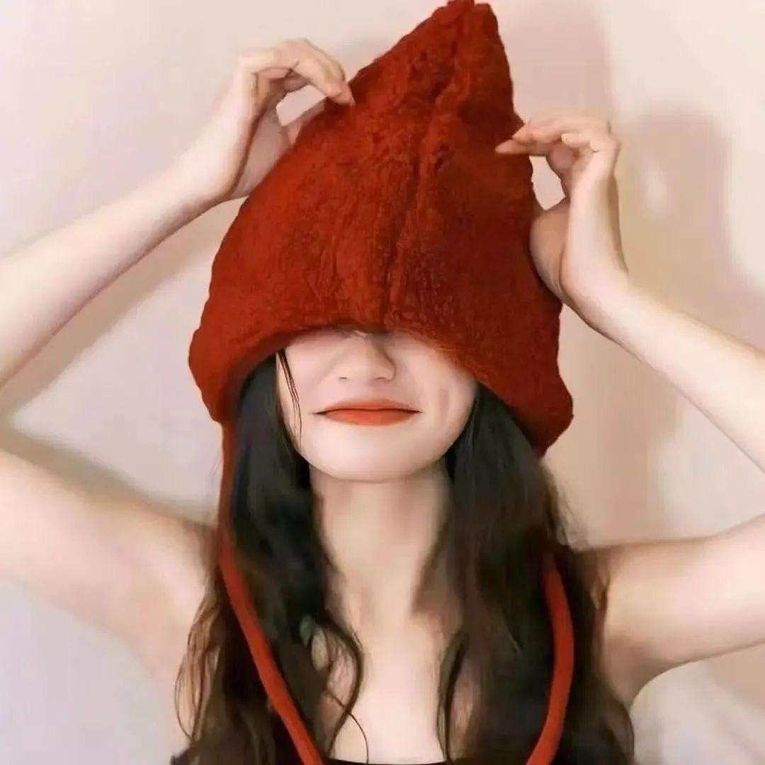 M!