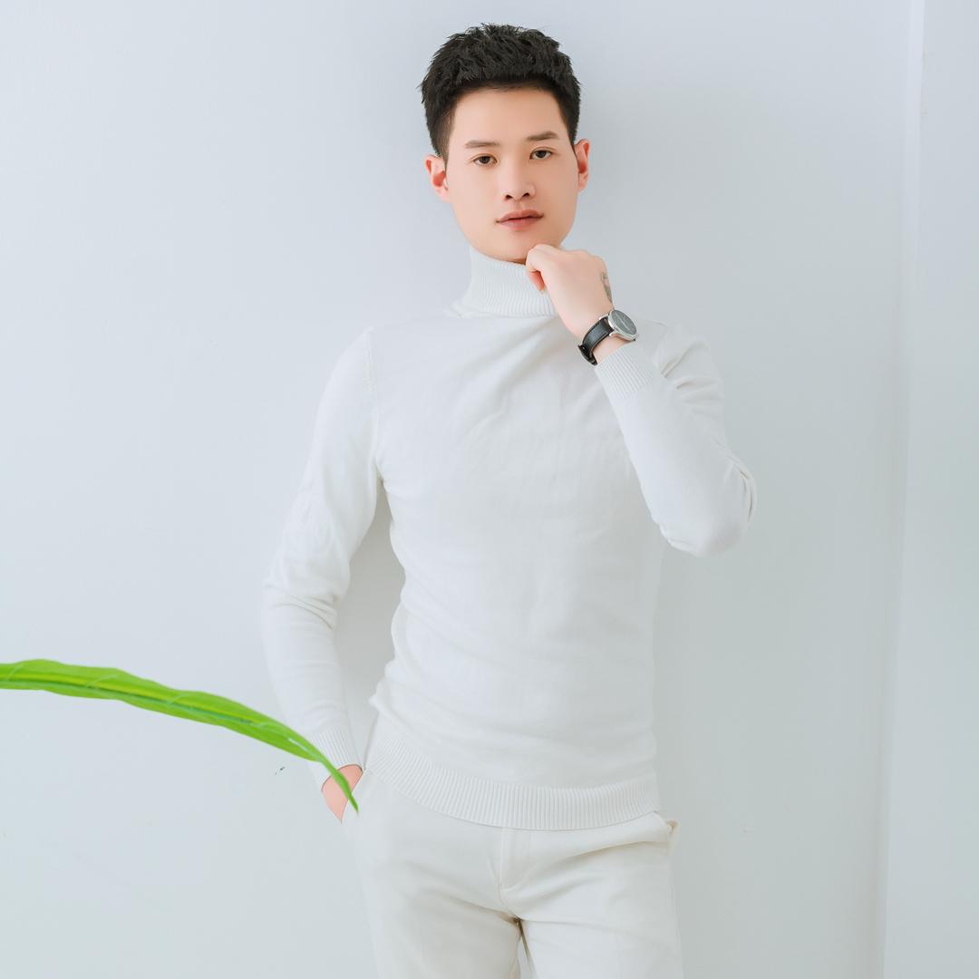 黄梓铭