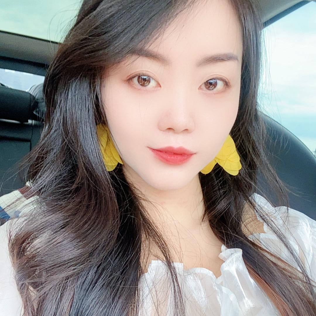 万小妹