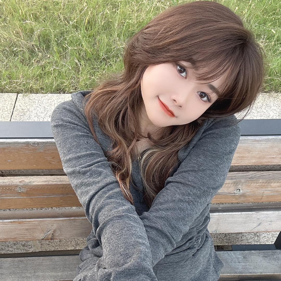 @莉莉lily