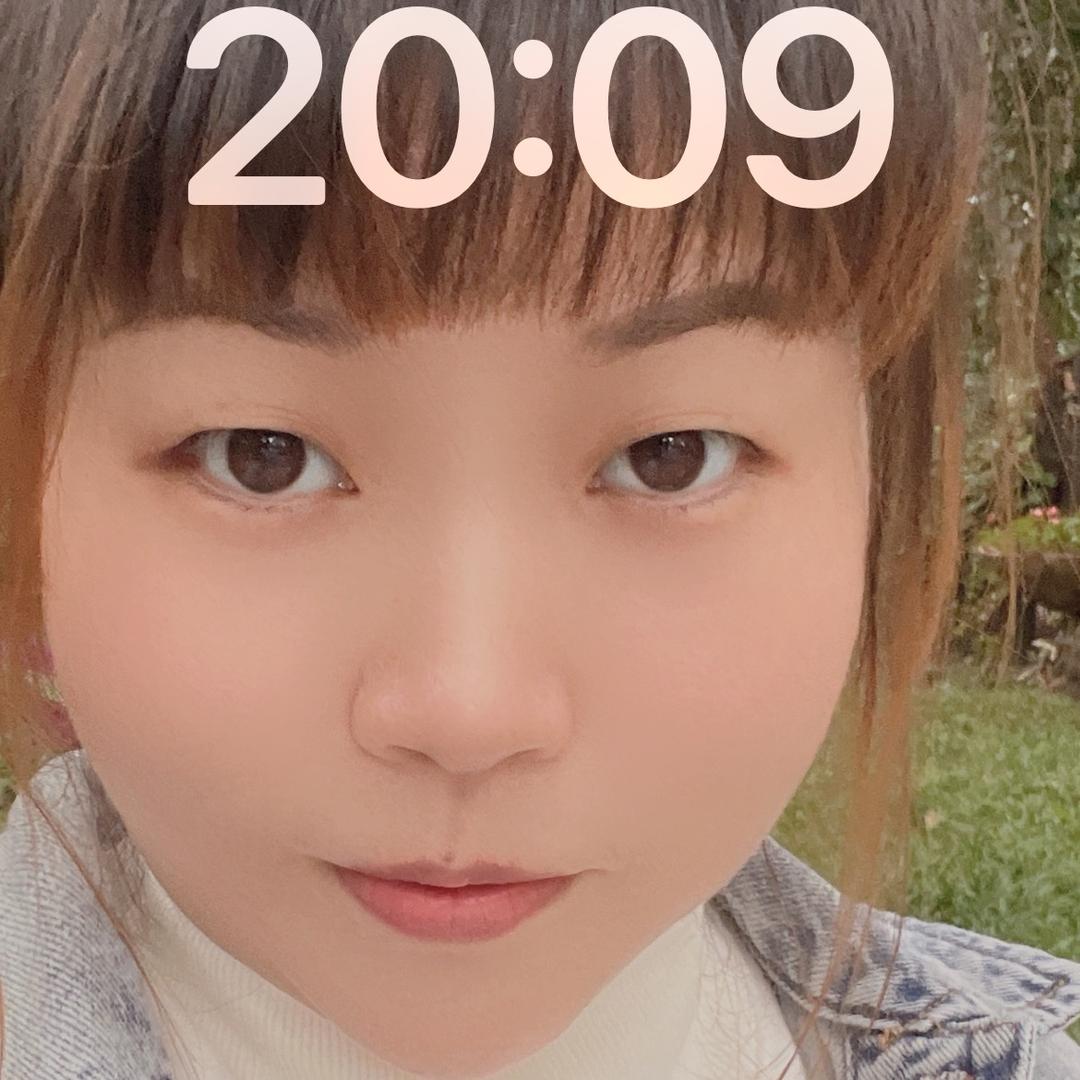 卖钵钵鸡的妹妹