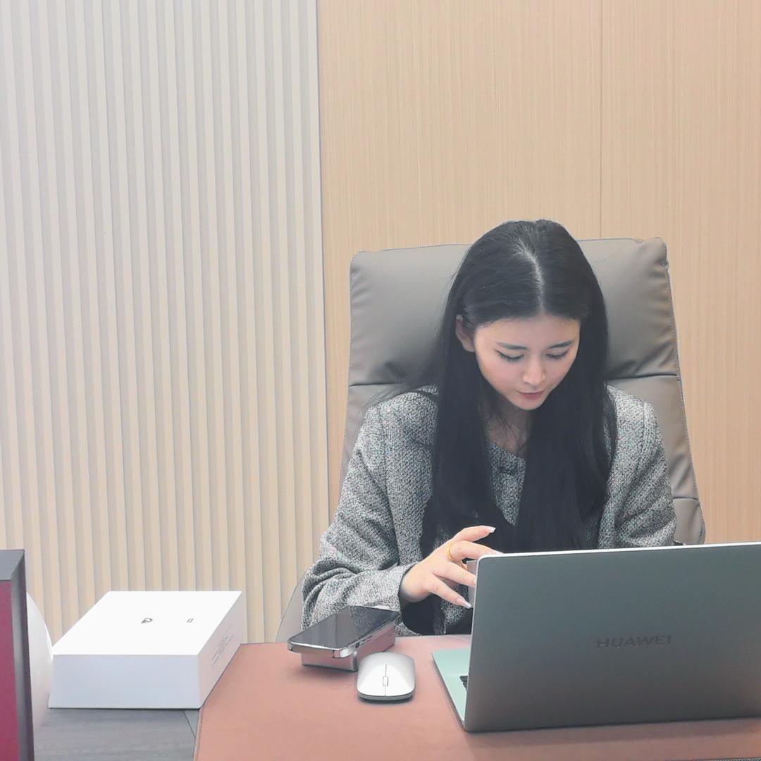 美业问题肌艳艳