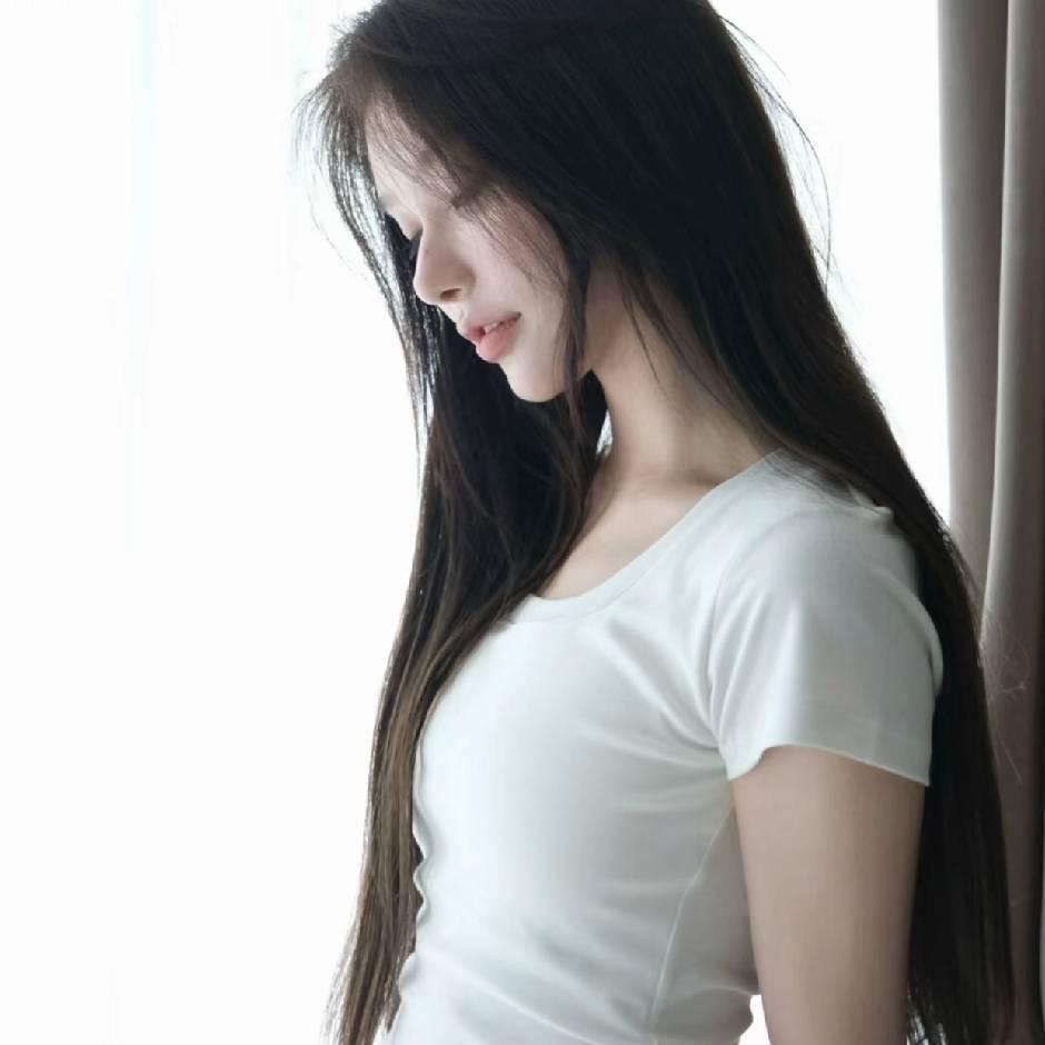 劳资是李妮妮