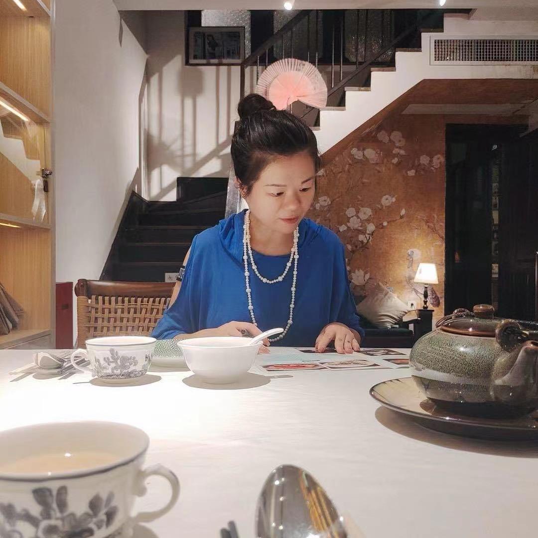 阿吉利娜甄选工作室