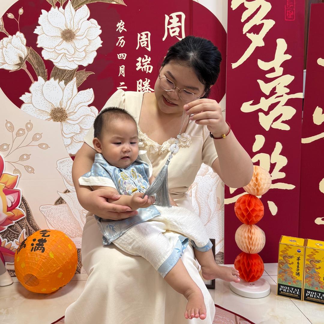 泽泽腾腾妈（带娃记）