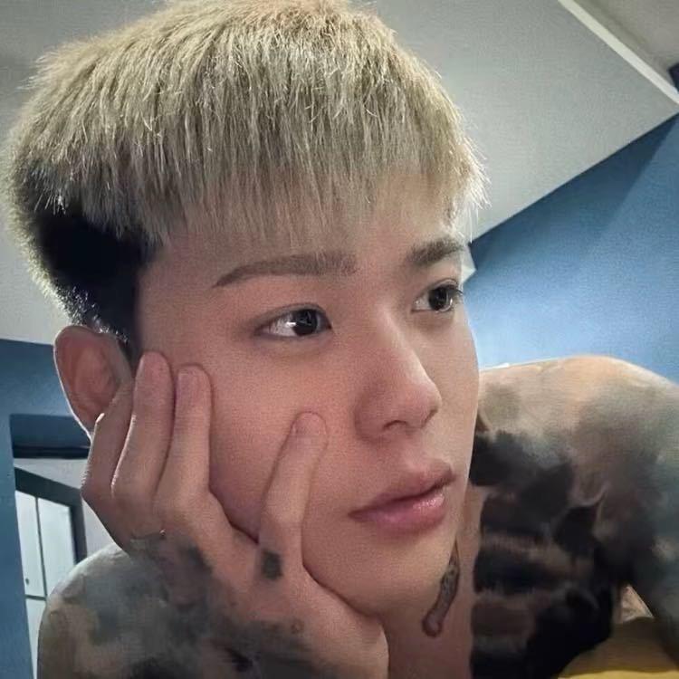 1m8小帅
