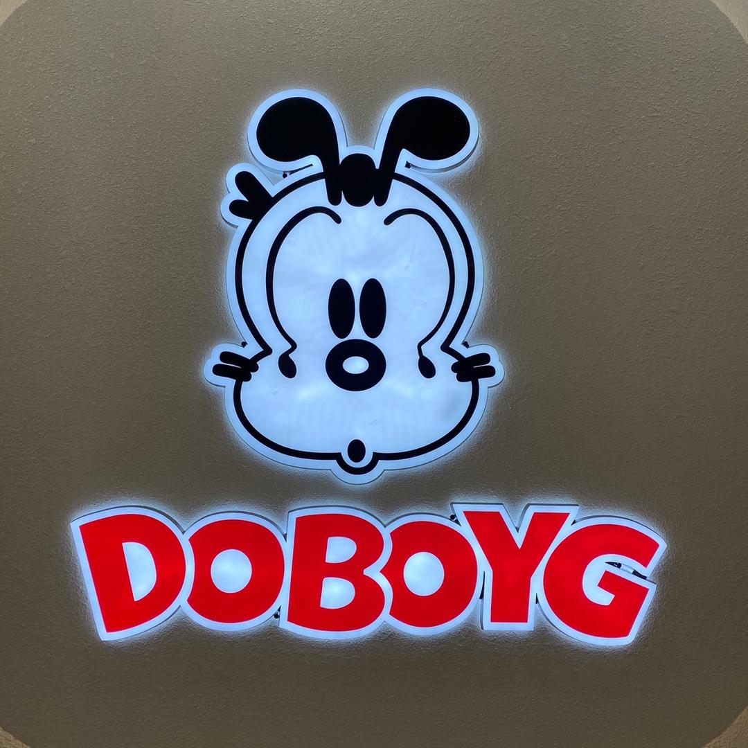 昆明市官渡区林白鞋业经营部的小店