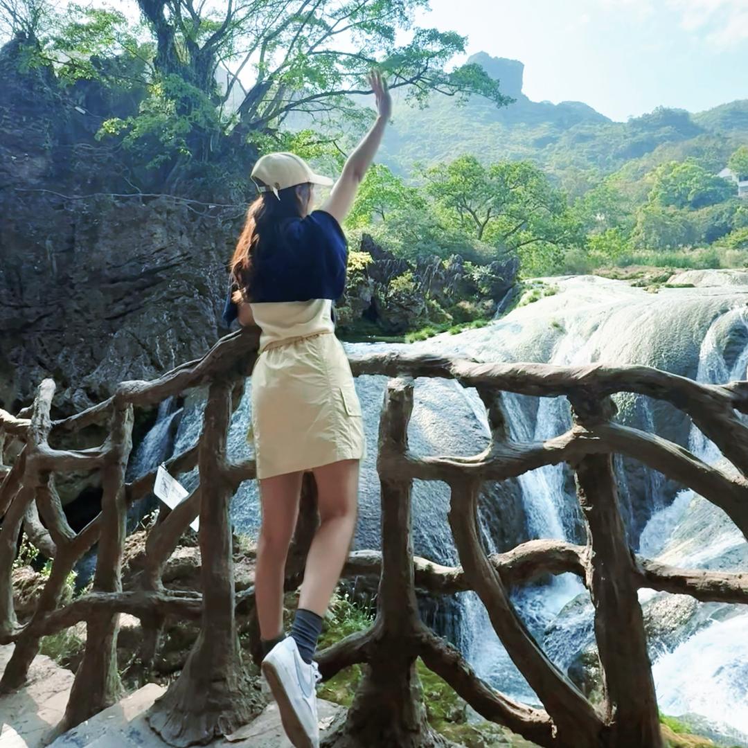 开海鸥进厂的秀芬.