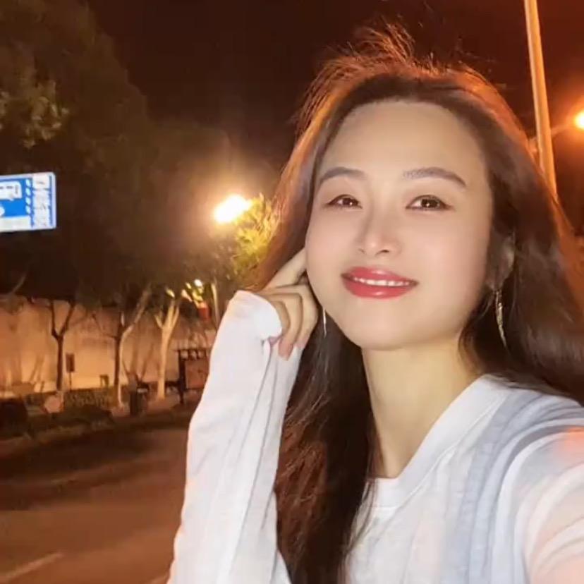 周一一