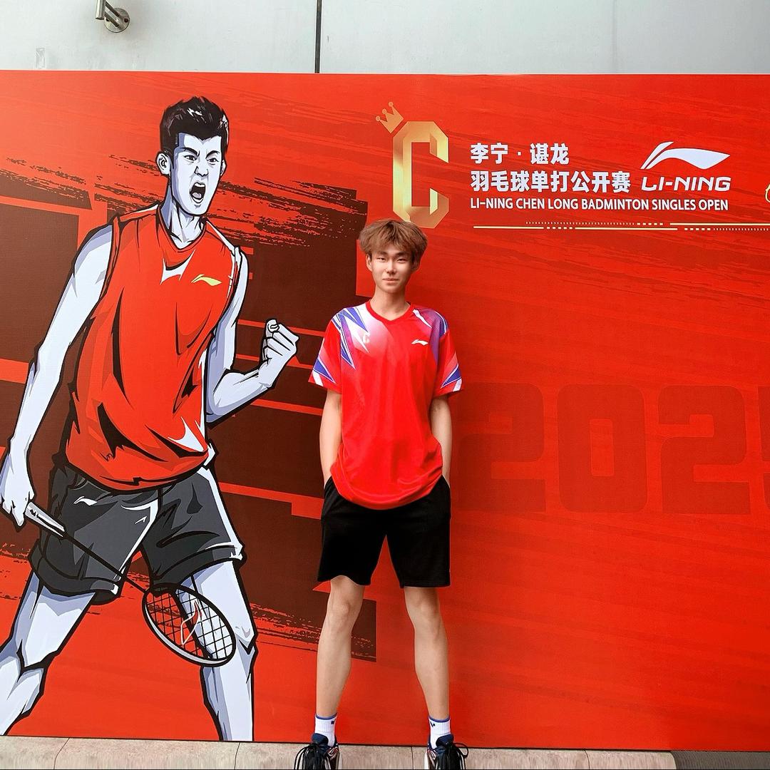 杀球打杆晃死你🏸