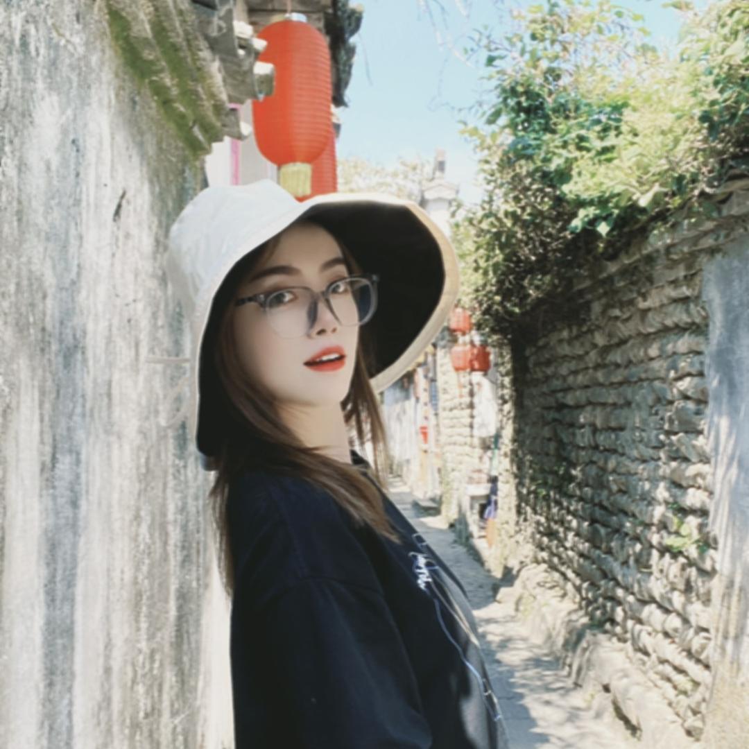 珊珊品牌女装