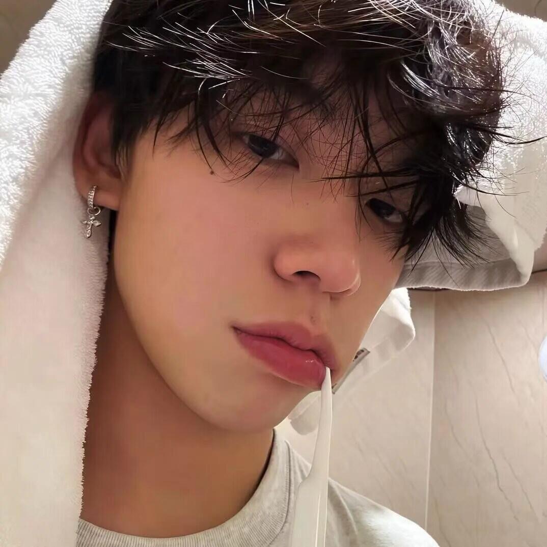 想睡觉😪