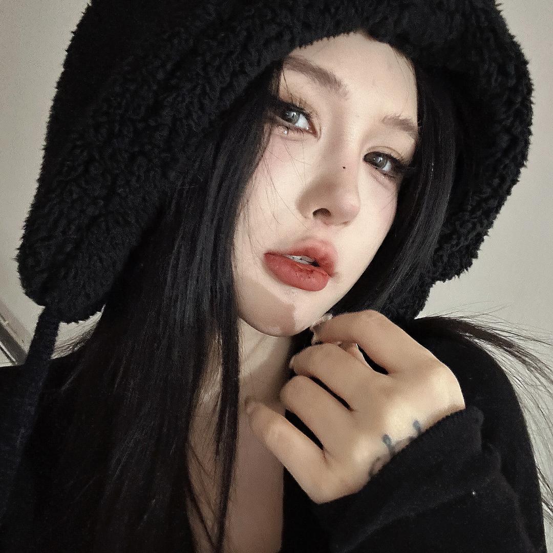 何婧婧（必发财版🔥