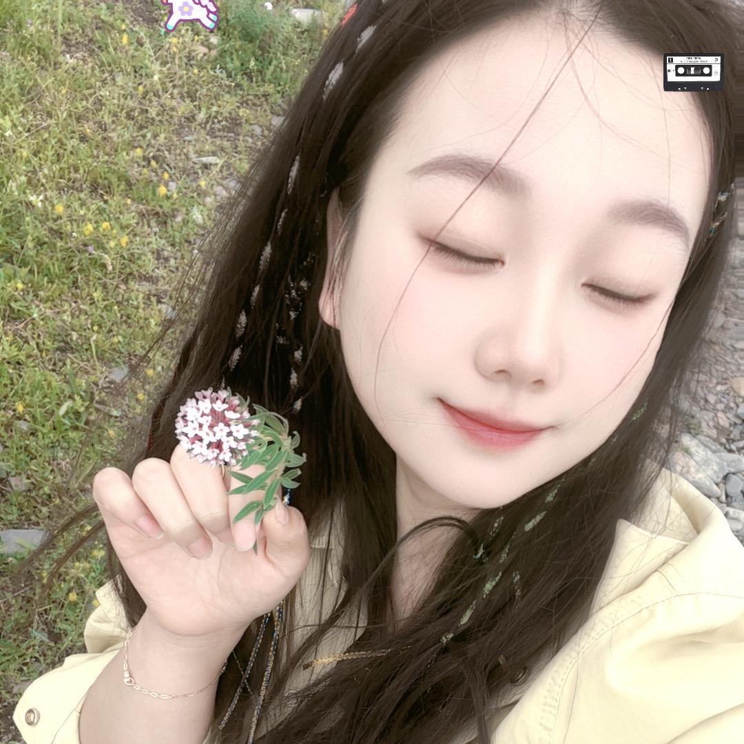 娜