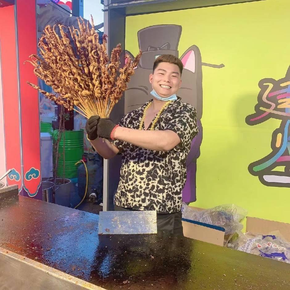 蛋总（花式🔥爆鱿鱼）