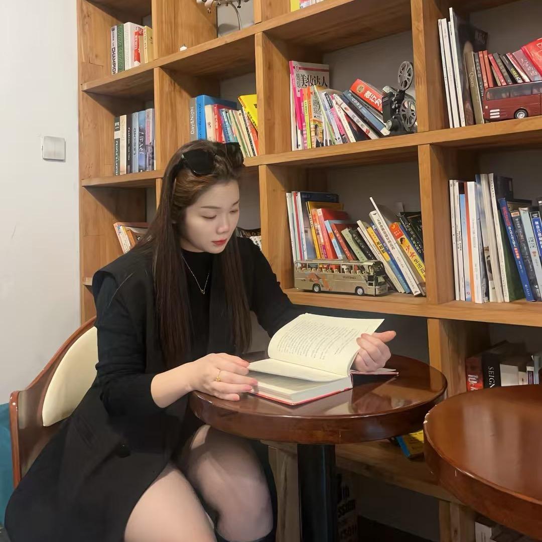 小兔子🐰