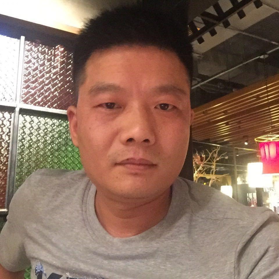 广州宝雅展览贾荣军