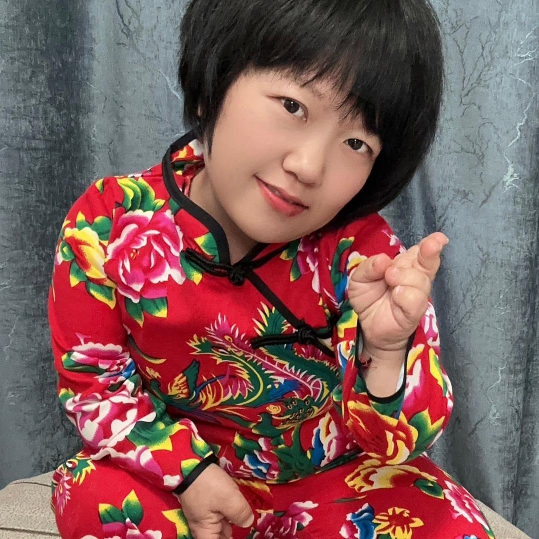 高兴的小妈妈