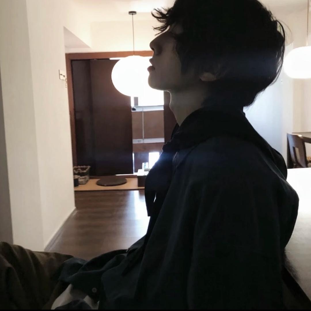 尤