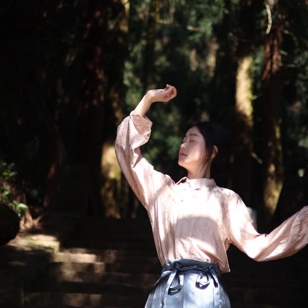 一只闻子