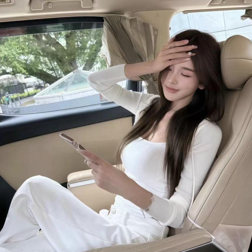 𝑯𝒂𝒏𝒏𝟏'