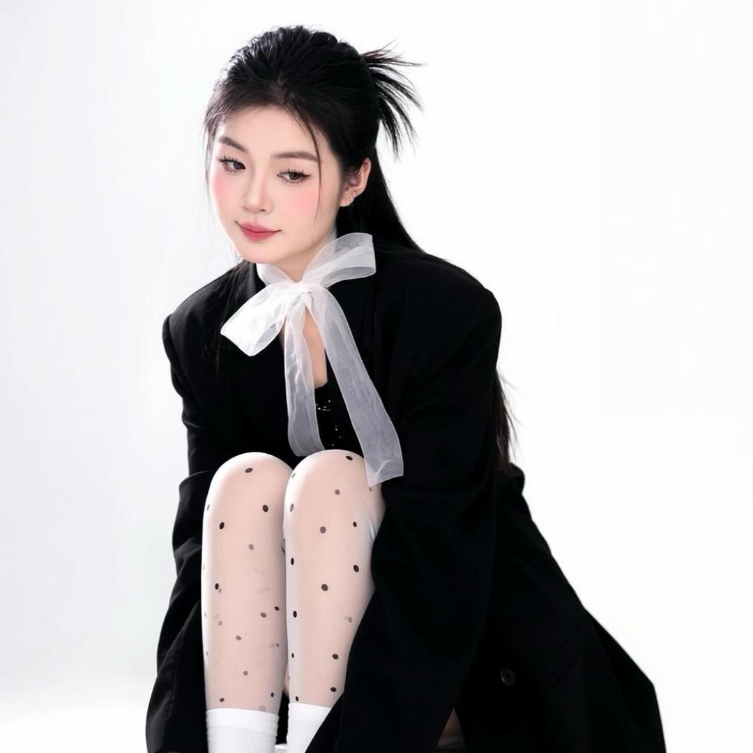 小萌（努力十点睡觉版）