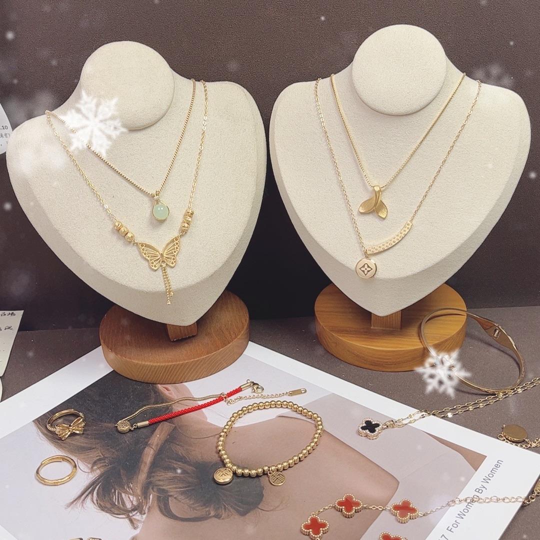 稚巾时尚饰品店