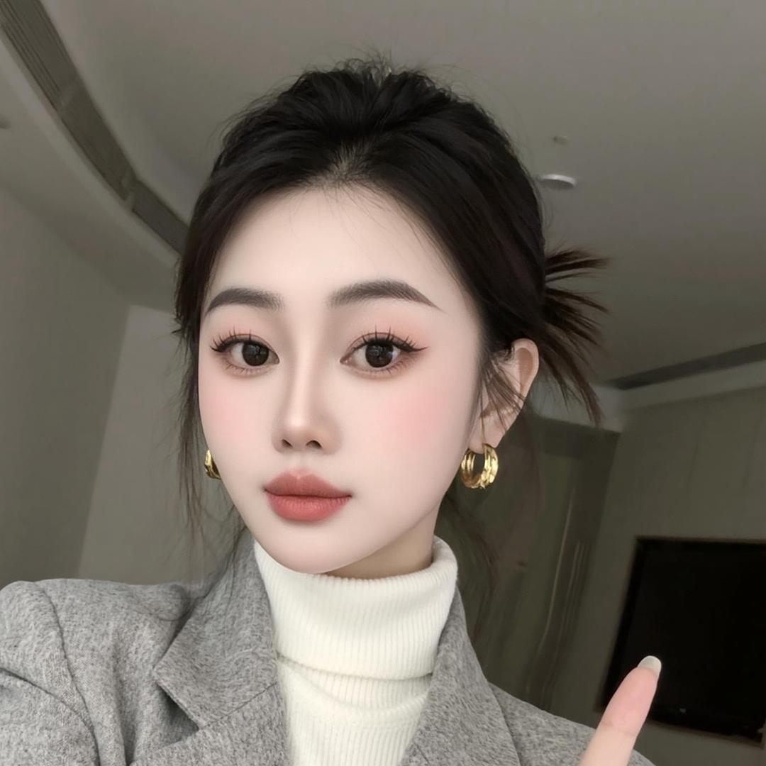 拉萨美学设计师-思思